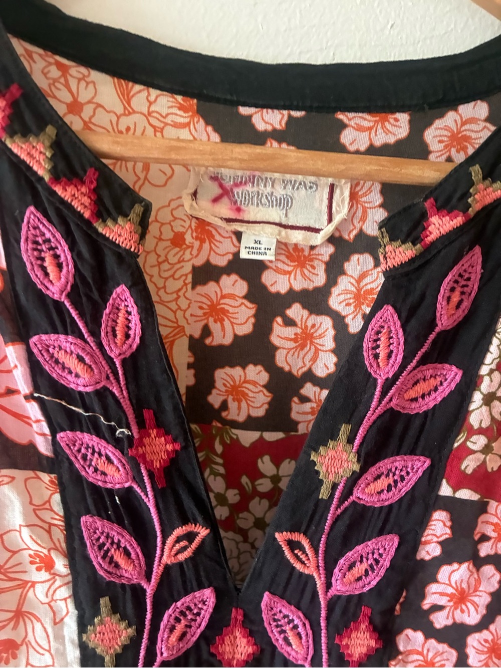 Johnny Was Flora Tie Back Patchwork Floral Midi Dress in Pink Black XL - Picture 3 of 5